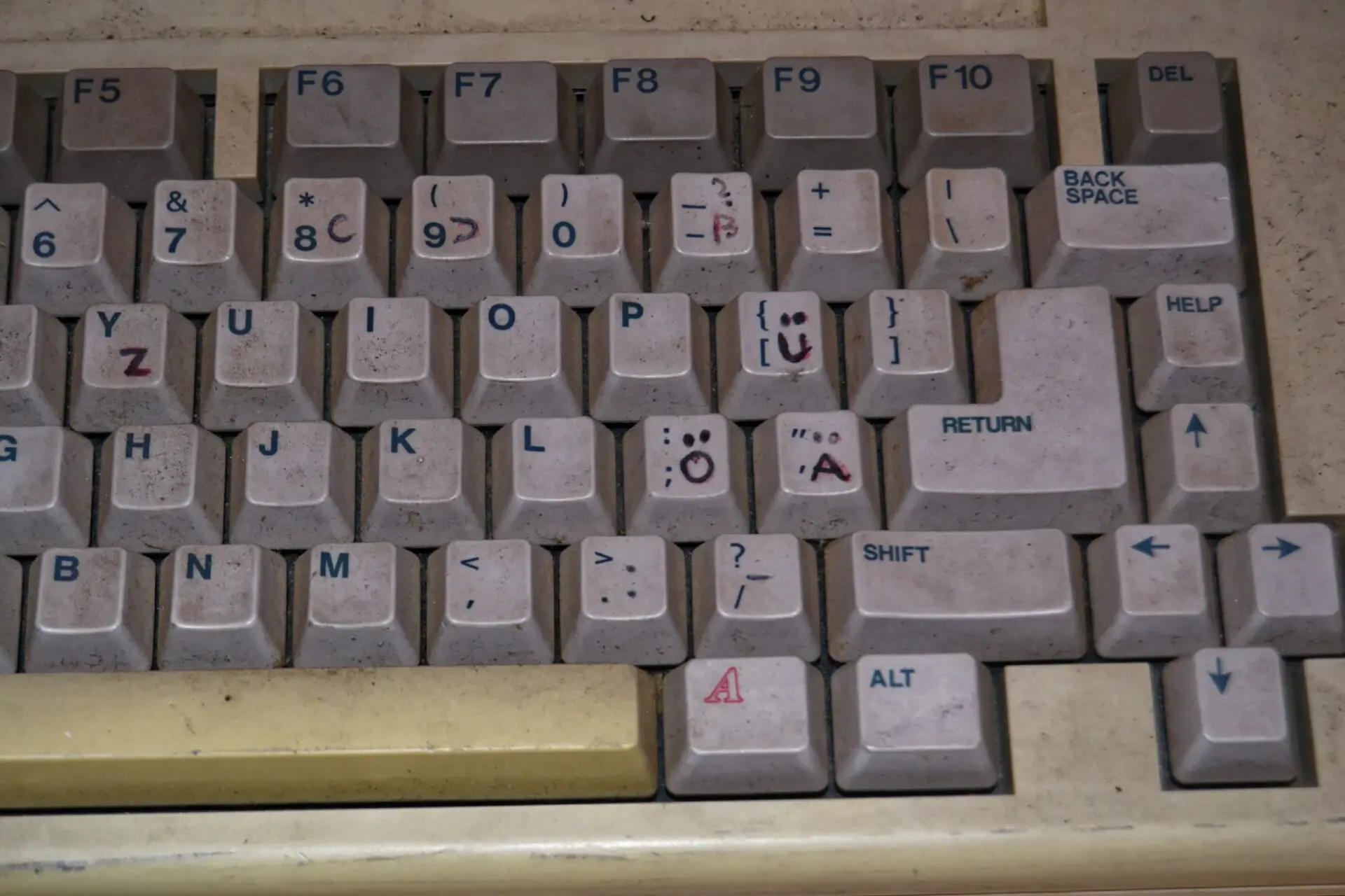 tastatur amiga 1000