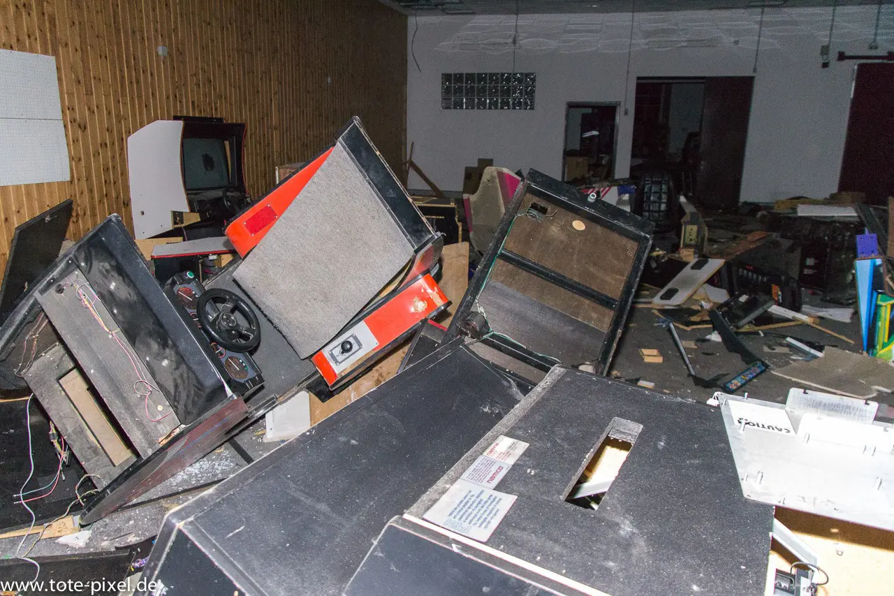 arcade zerstört