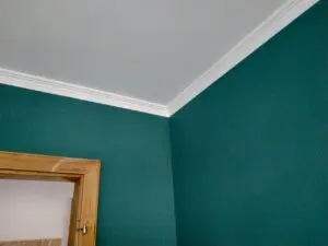Ankleidezimmer gestrichen