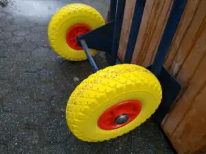 Von platten und gelben Reifen
